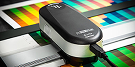 X-Rite i1 spectrophotometer color measurement device for print calibration